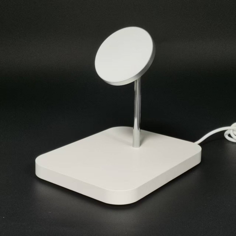In Store Display of Mobile Ant - Controller Charging Stand 评论和价格